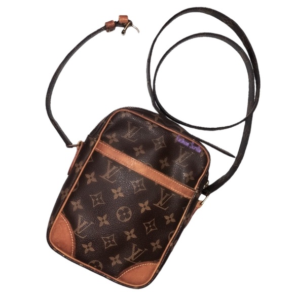 Louis Vuitton Vintage Danube Monogram Crossbody Shoulder Bag - Picture 3 of 13